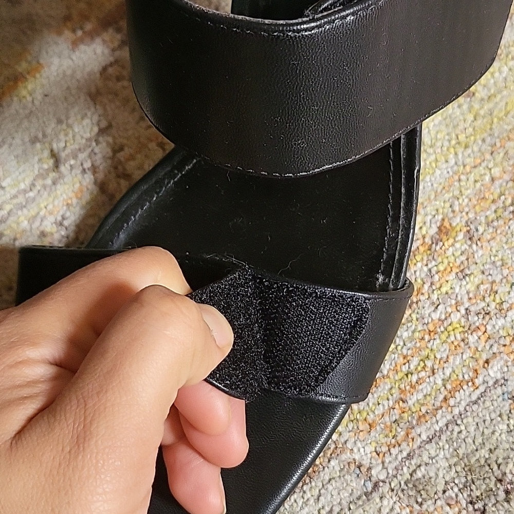 Black velcro strappy heel
