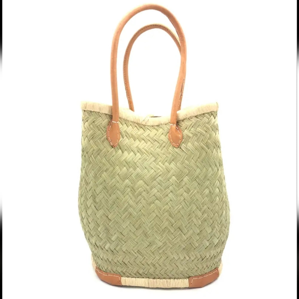 Aravola Round Woven Straw Rush Basket