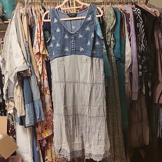 Embroidered Blue and Gray Sleeveless Dress