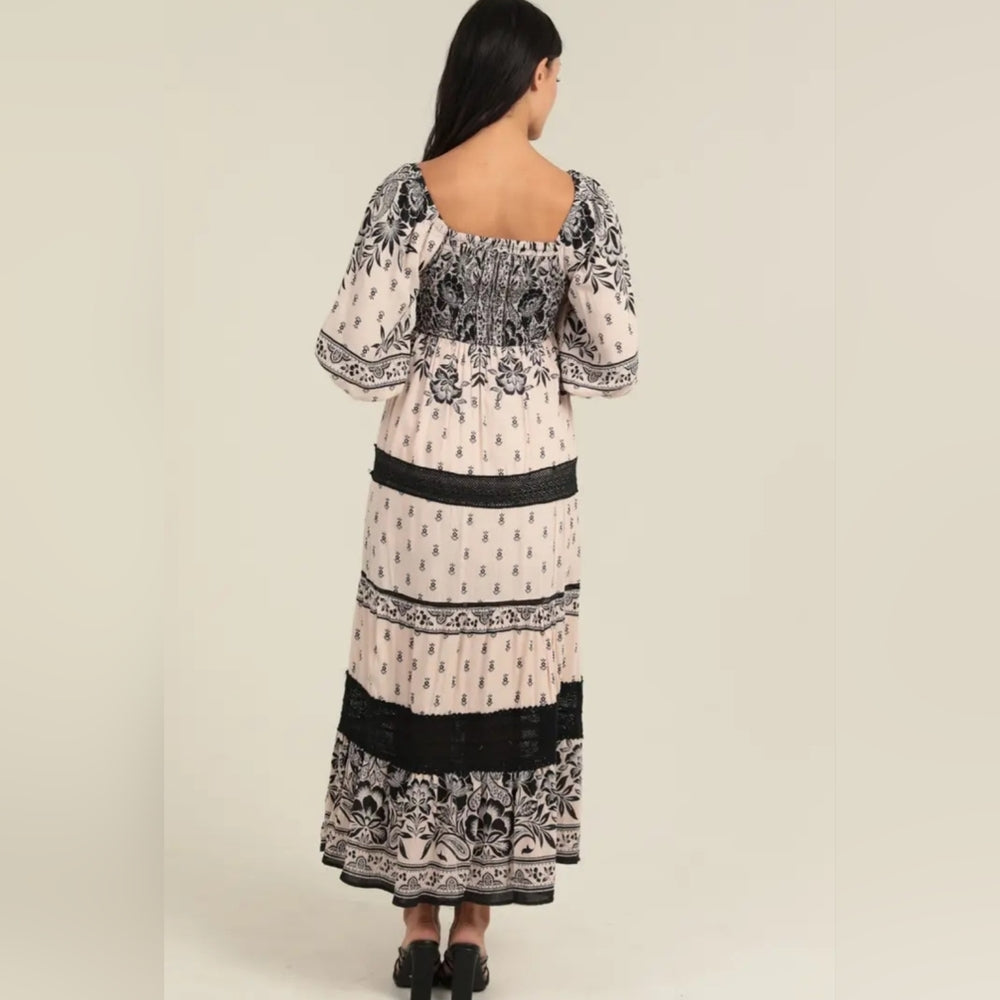 Elegant Black and Cream Maxi Dress