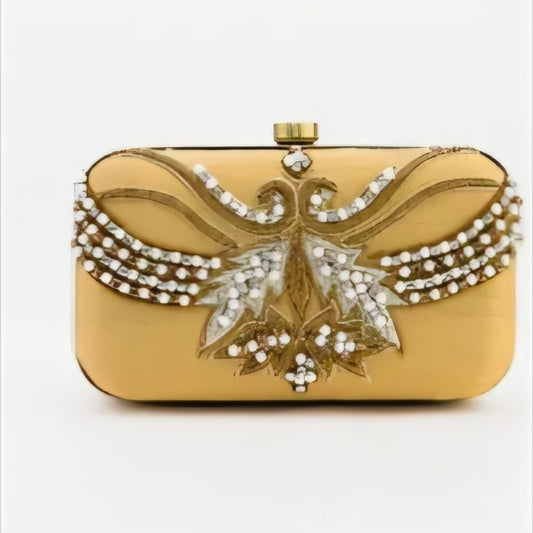Elegant Gold Clutch with Crystal Embellishments
