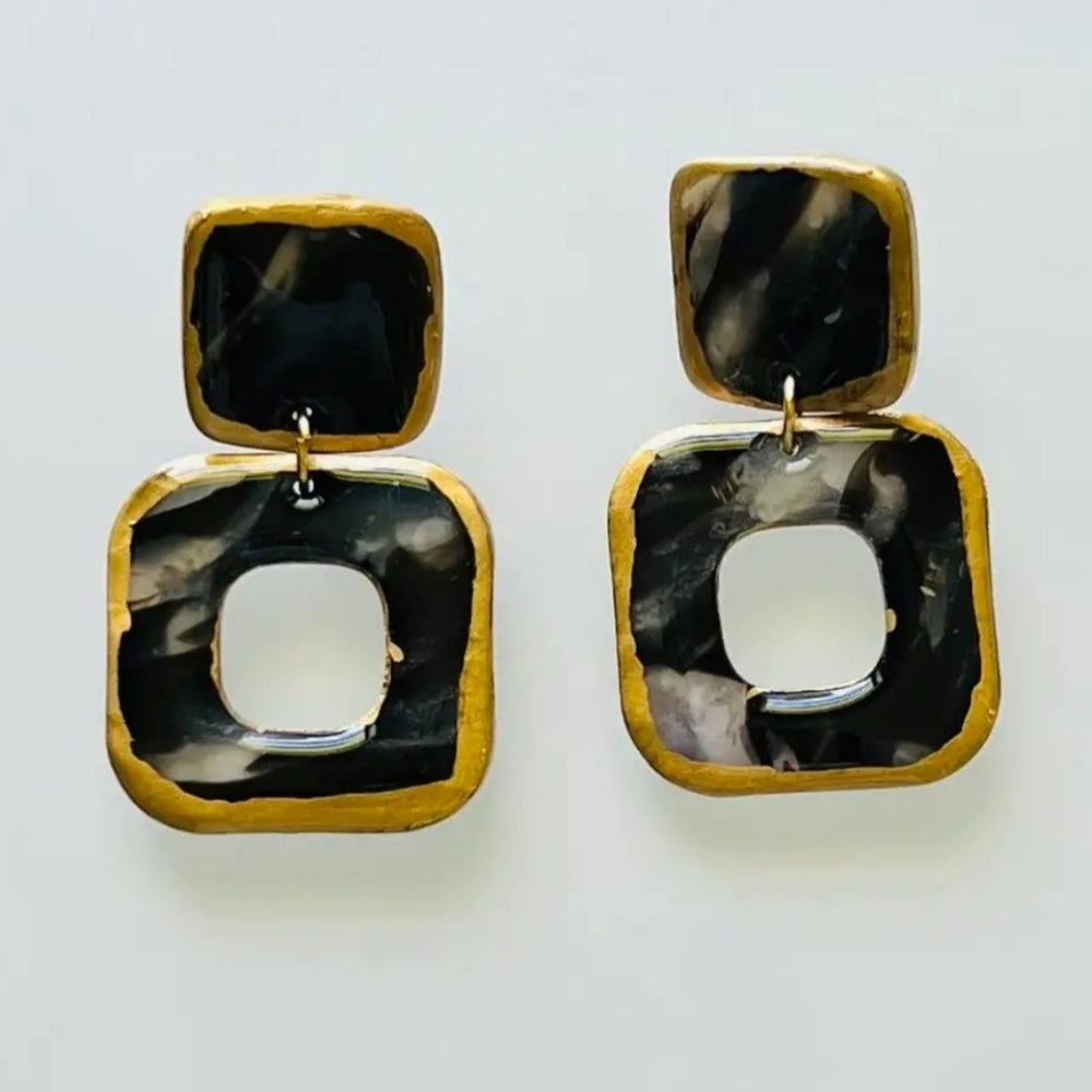 Elegant Black and Gold Geometric Earrings