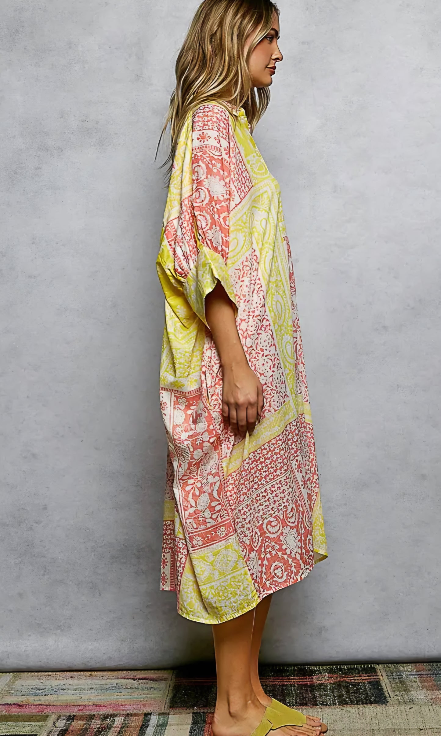 V-Neck Half Sleeve Floral Bold Printed Shirt Dress